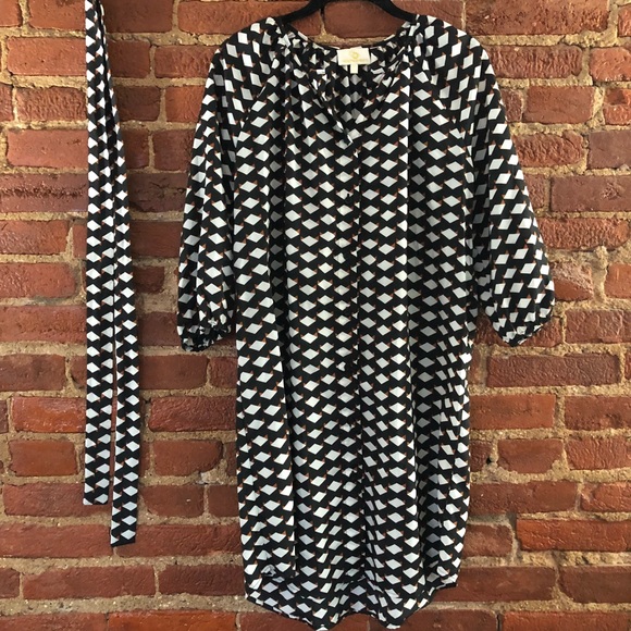 DONATED | Collective Concepts |  Geometric dress - Picture 4 of 6